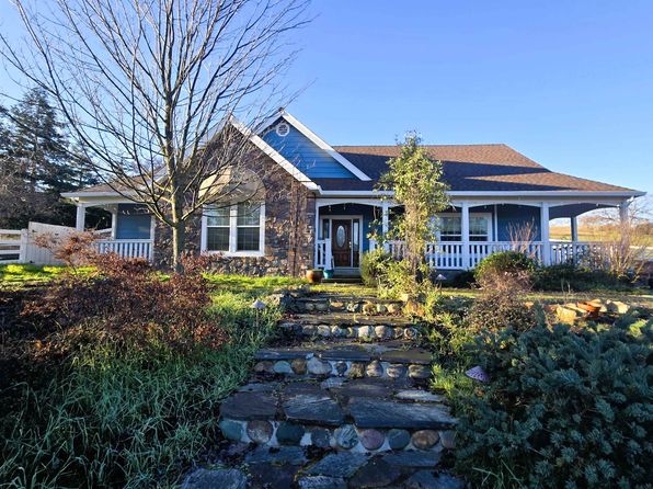 homes for sale in la grange